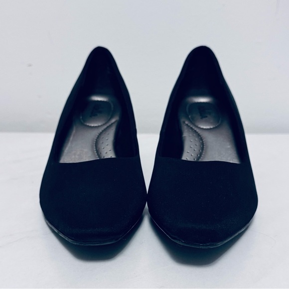 Abella Black Women's Flats - Picture 3 of 8